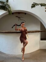 Robe Mini Halter Dentelle — Chocolat & Blanc Ivoire | Amoura