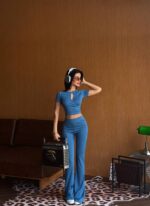Ensemble Crop Top Cut-Out + Pantalon Flare | Amoura – Image 6