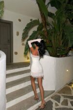 Robe Mini Halter Dentelle — Chocolat & Blanc Ivoire | Amoura – Image 6
