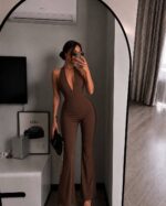 Combinaison Halter Deep V — Chocolat Dos Nu | Amoura